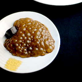 Juicy Chocolate Cake, Chocolate Bubbles (Andoni Aduriz via Starchefs)