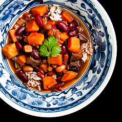 Red-Braised Beans and Sweet Potatoes