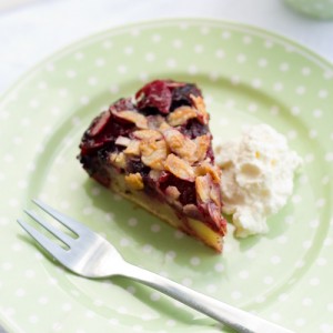  Cherry Cake with Florentine Topping