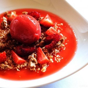 Strawberry sorbet with chocolate crumble