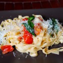Tagliatelle and cherry tomatoes 