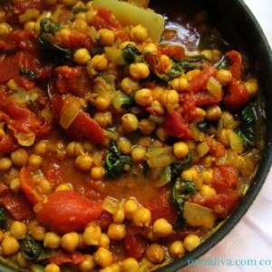 Indian-Style Chickpeas in Curry